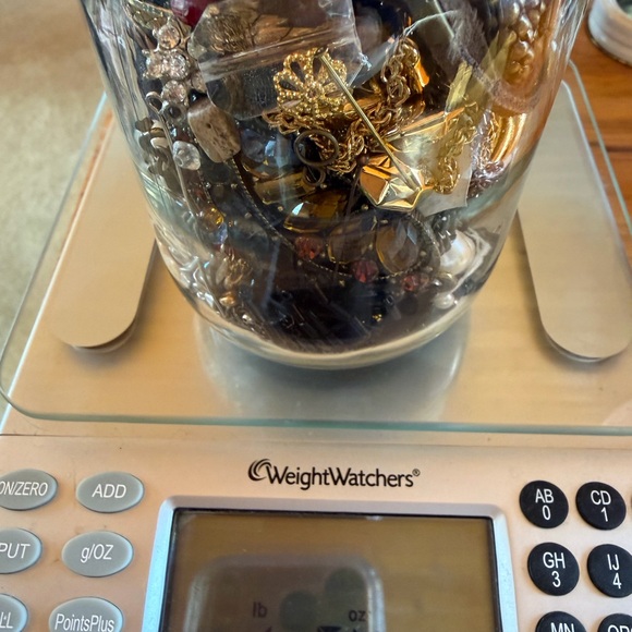 Assorted Brown and Gold Jewelry Jar 🏺 - Picture 12 of 12